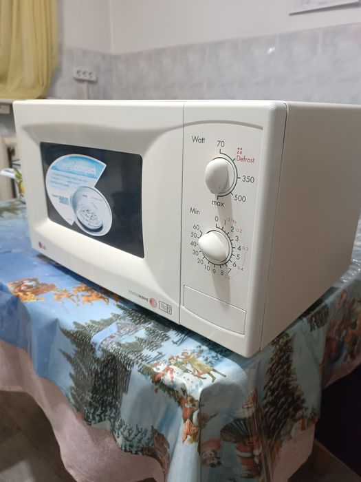 Микроволновка LG