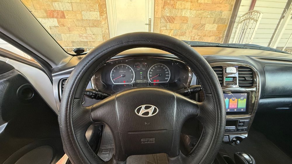 Hyundai 2003 года