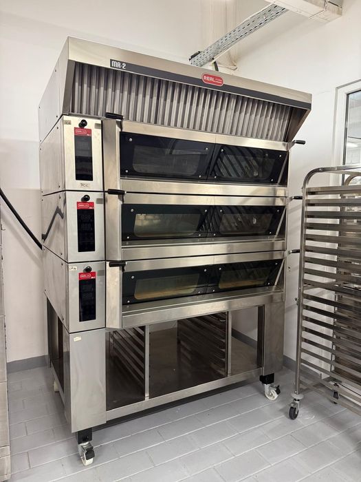 Cuptor Real Forni pe vatra 380V cu hota