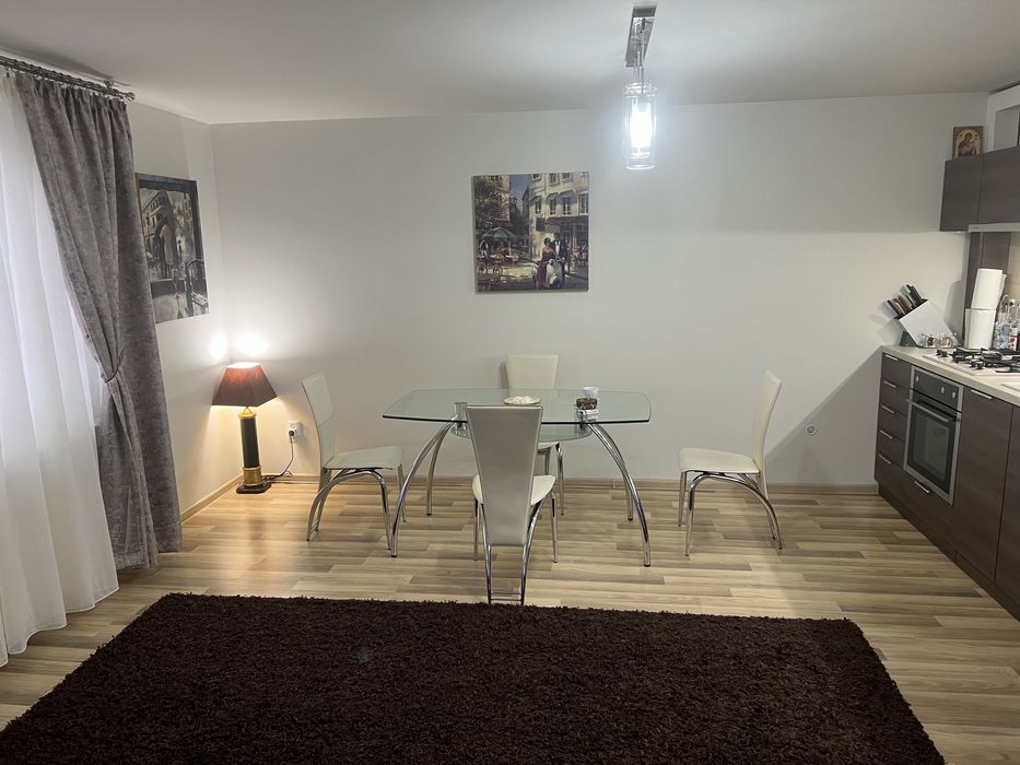 Inchiriez apartament ultracentral