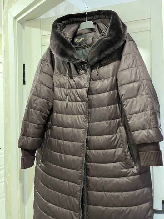 Продам пуховик