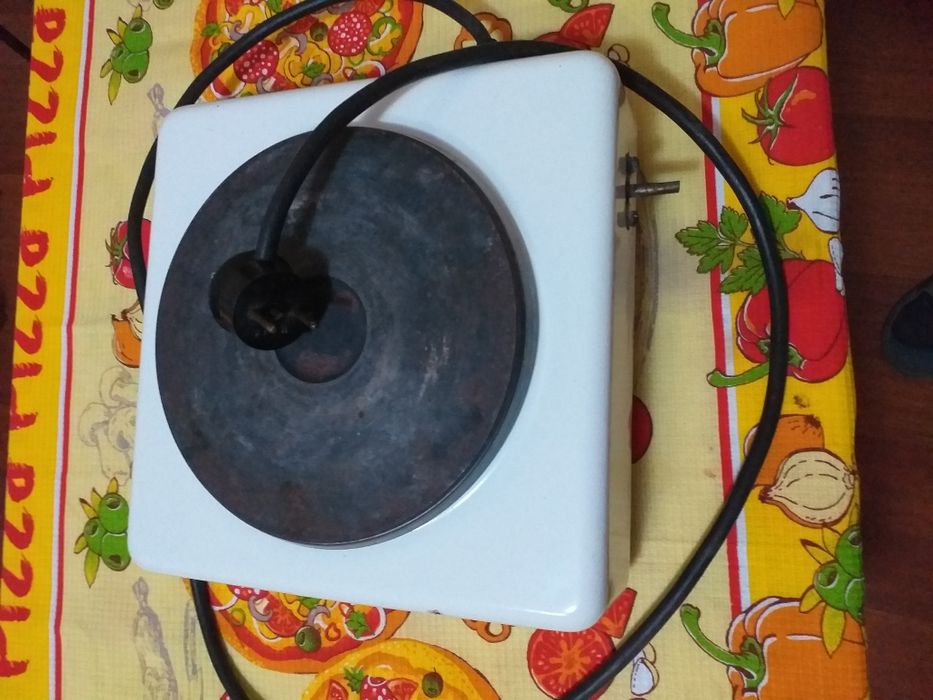 Электрическая плитка