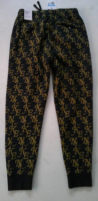 Nike Club All Over Prints мъжки комплект размер М от Сащ