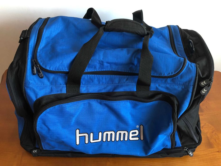 Lot 12 genti calatorii / sport / sala / fitness Adidas, Hummel, H2O, Gio Style stare buna si foarte buna