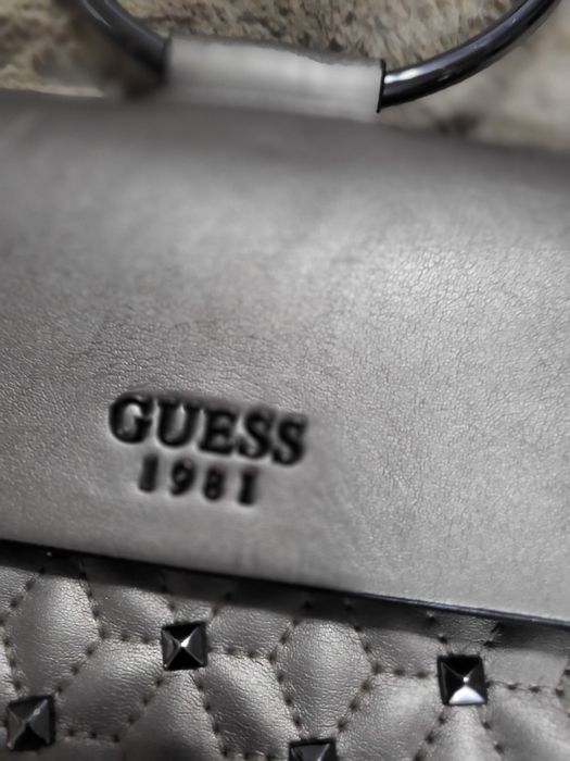 Geanta guess de seara