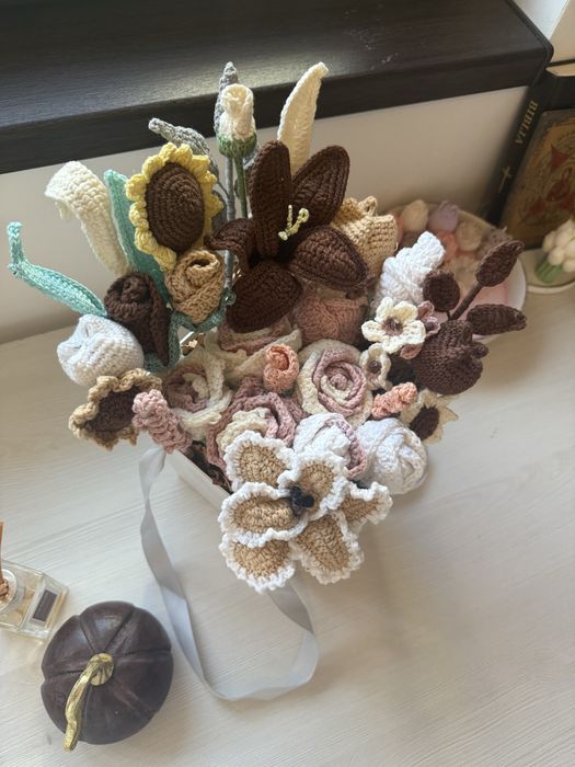 Flori cadou pentru doamne domnisoare