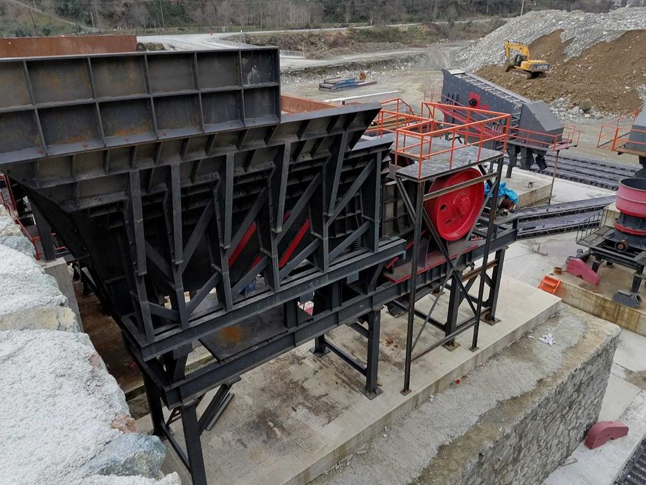 Мобилная щековая дробилка