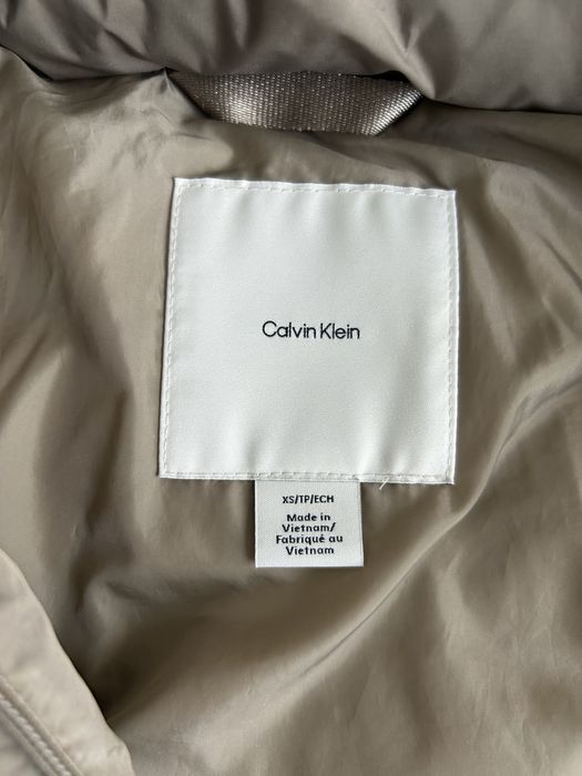Куртка женская Calvin Klein