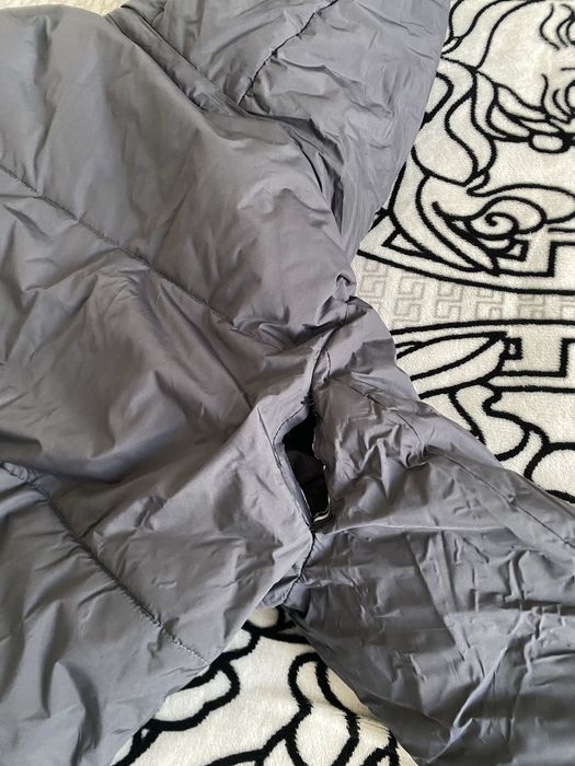 Теплая куртка Л размера Billionco