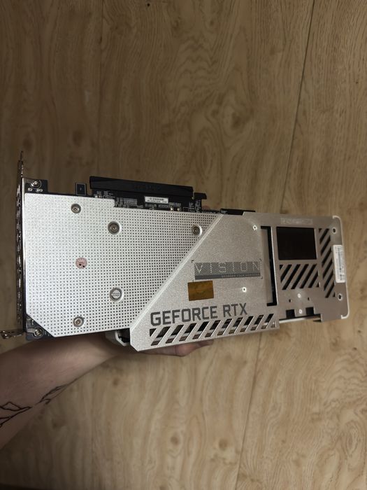 Видеокарта Gigabyte 3070ti 8GB