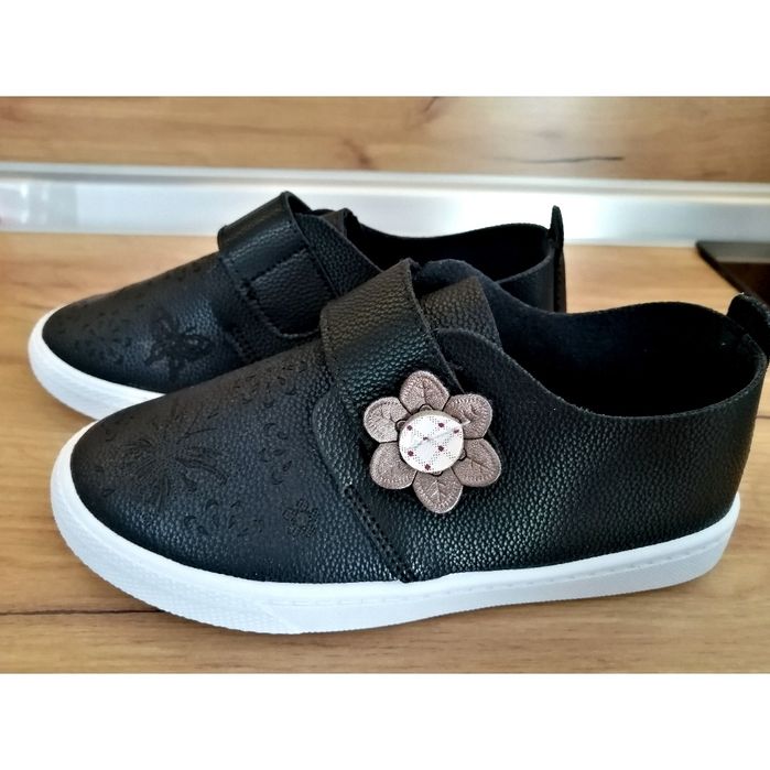 Обувки детски 33