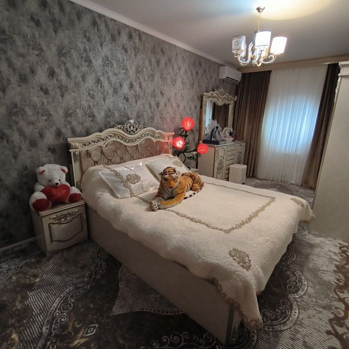 Квартира с ремонтом в Яккасарайском районе своя