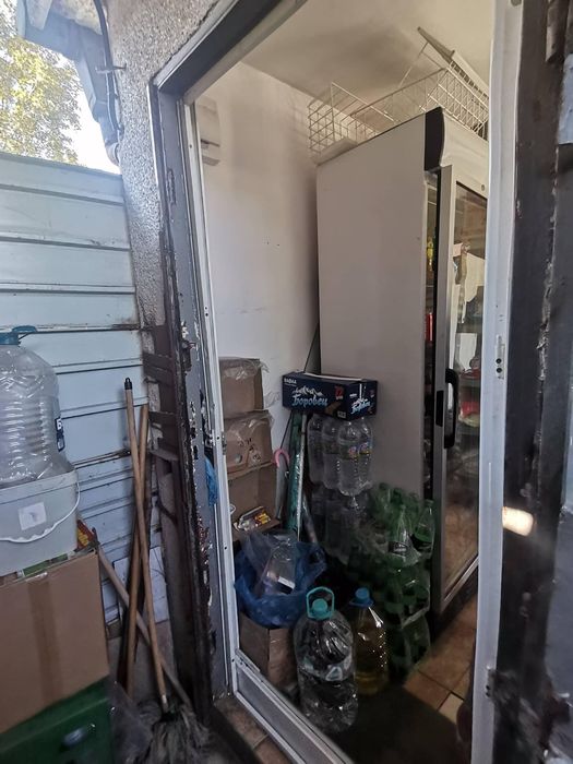 Продава се Магазин в Бургас, Меден рудник - зона Б - 12 кв.м за 255 €/кв.м - Снимка #2