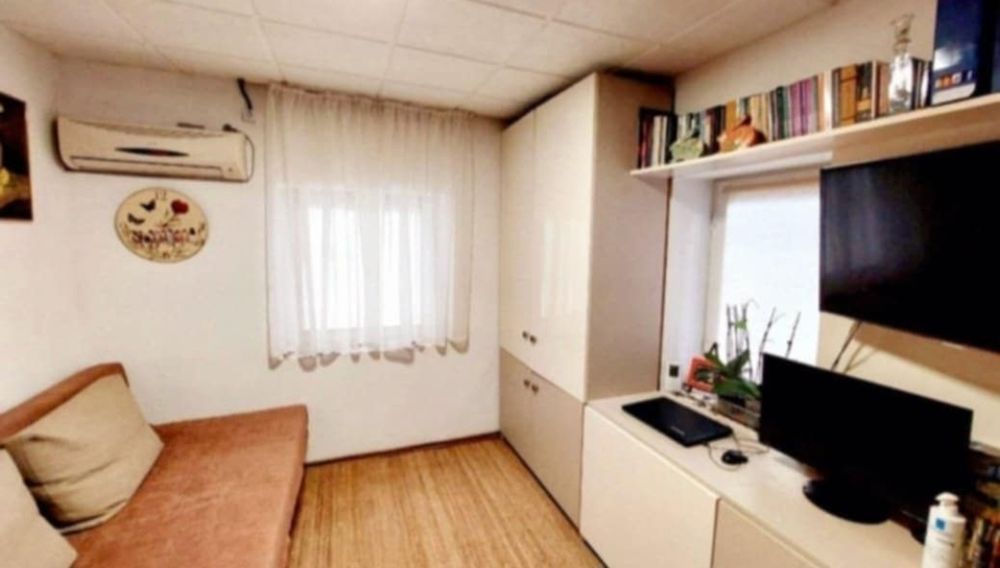 Vând casa în Periș sau schimb cu locuință în București