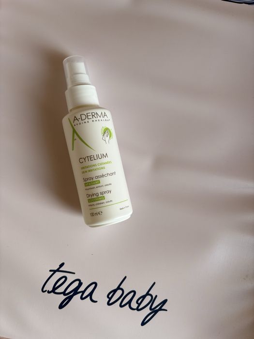 Твърд повивалник Tega Baby - подарък спрей A- derma