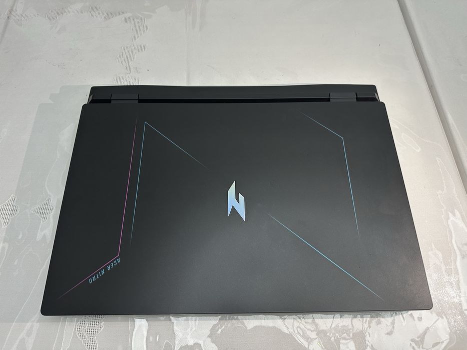 Ноутбук Acer Nitro 17 , нотубук мощная
