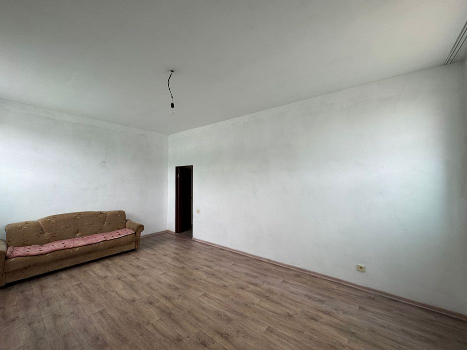 Ұзак уакытка жалга беріледі