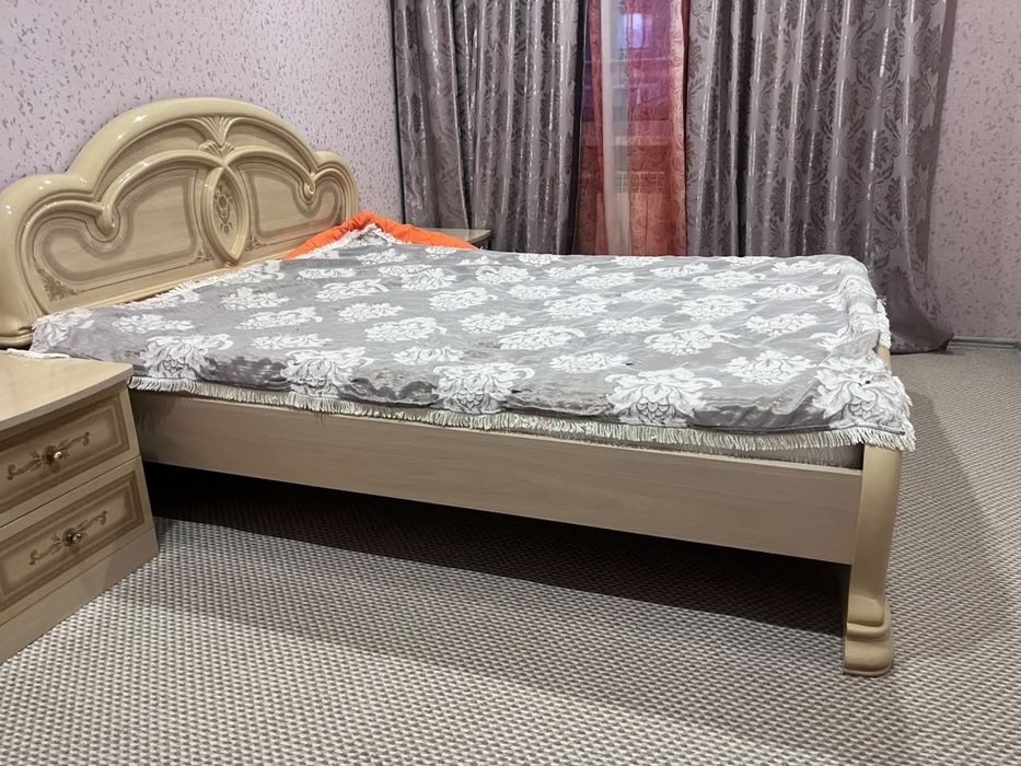 2спальная кравать