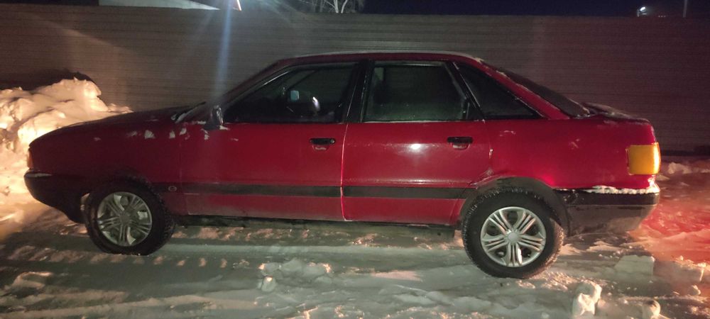 Продам Ауди 80 б3