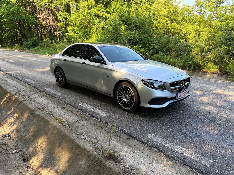 MERCEDES-BENZ E-Class 2019 — imagine 2