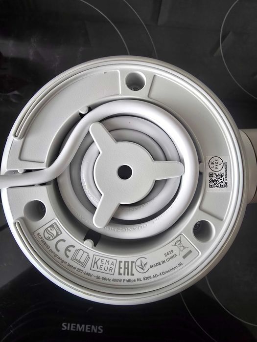 Уред за затопляне на бебешки шишета  и пюрета Philips Avent