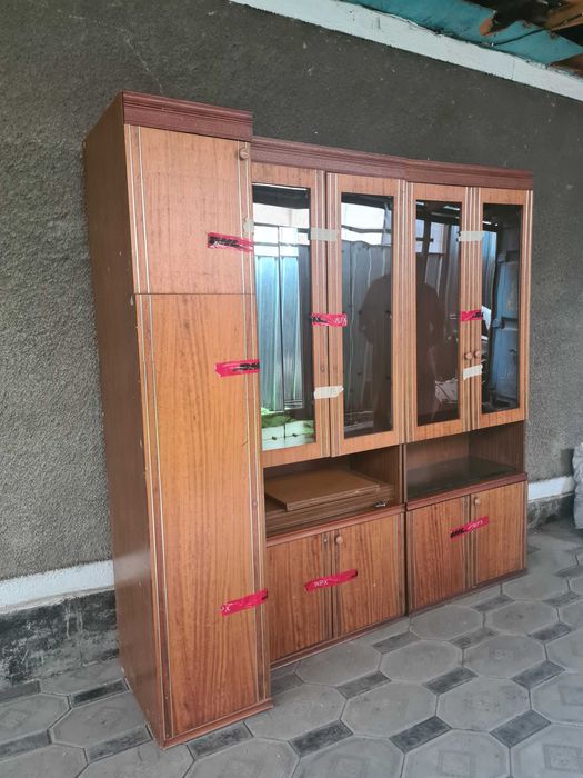 Стенка в гостиную