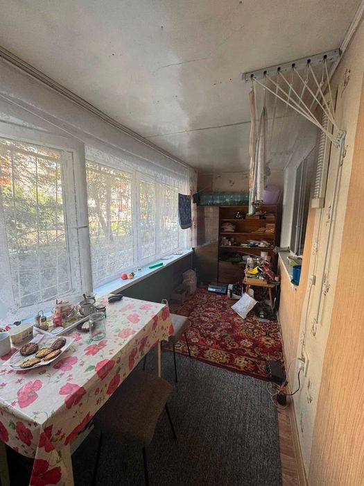 Продам 2 комнатную квартиру