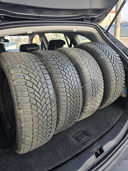 215 60 16 cauciucuri iarna Bridgestone 5x112