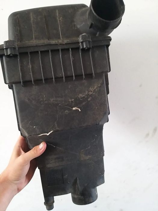 Carcasa Filtru Aer cod: 9634107180 pentru Peugeot 206