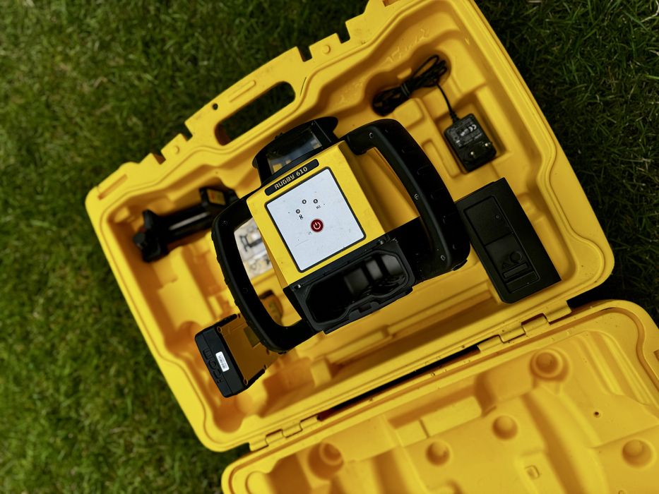 Nivela laser rotativa Leica RUGBY 610