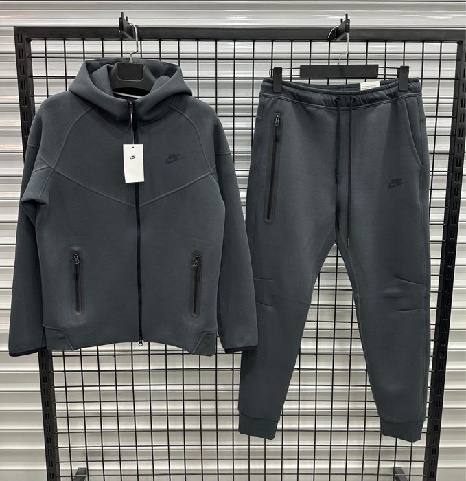 Nike Tech Fleece - Мъжки екипи анцузи Премиум качество