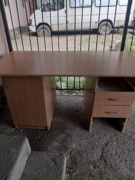 Тумба  шкаф  б у