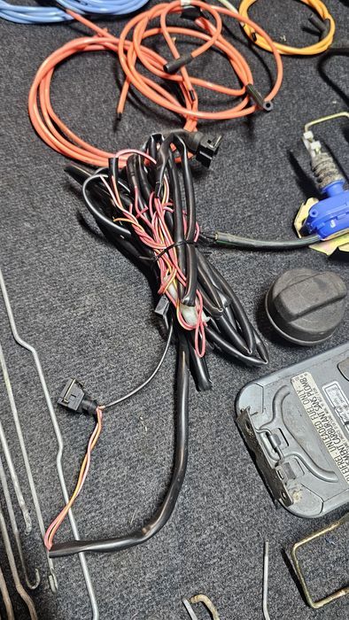 inchidere centralizata originala volkswagen golf 2 (4usi)

stare buna