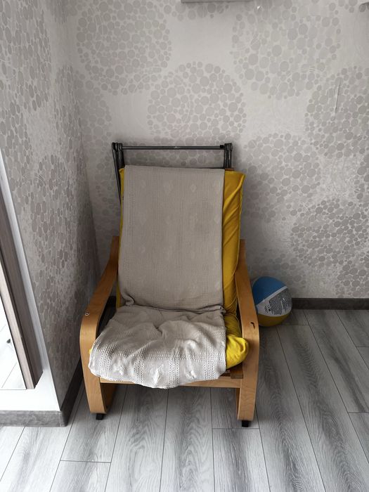 продаю кресло икея