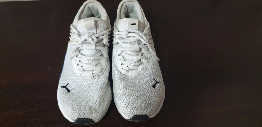 Adidași Puma marimea 37