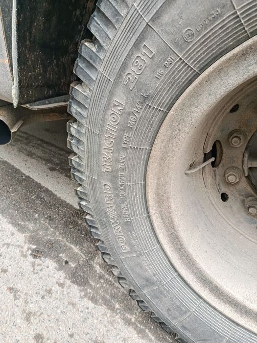 Колеса в сборе с шинами.