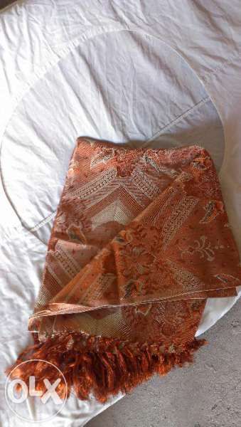 Кувертюра / покривка за легло или диван