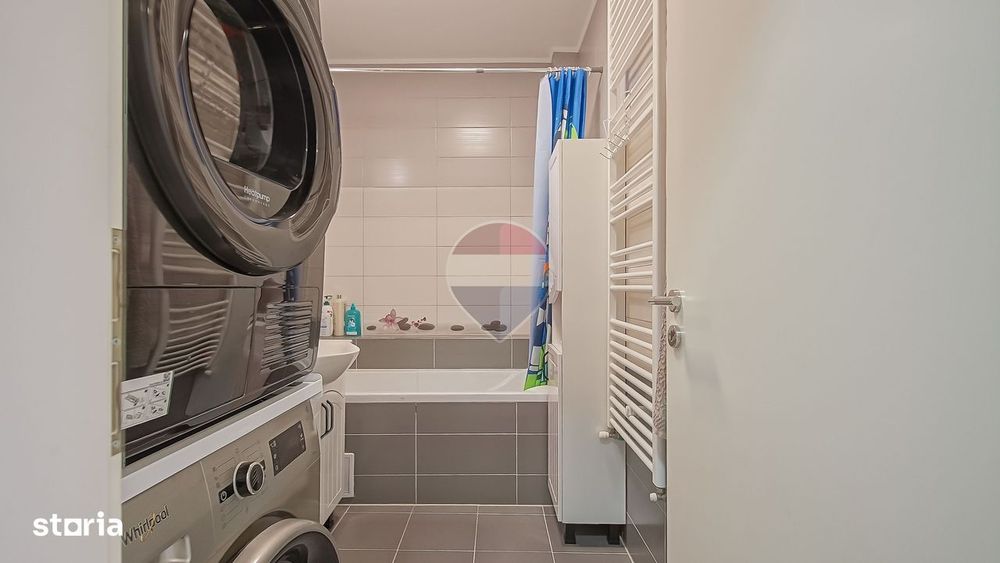 Apartament 3 camere Maurer Tractorul Balcon generos, Parcare și Boxă