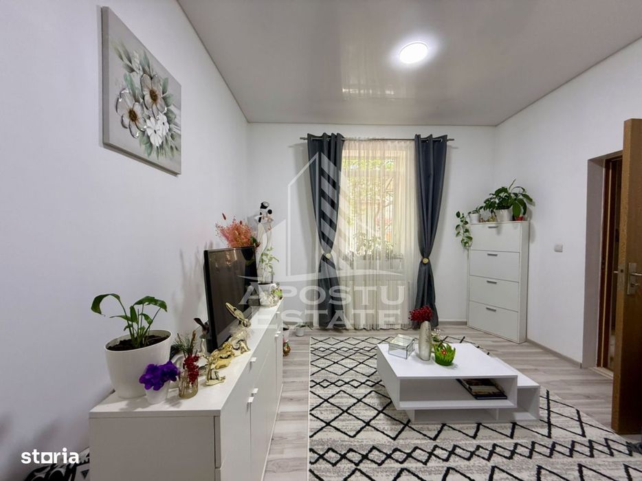 Apartament cu 2 camere si curte de vanzare in Complexul Studentesc