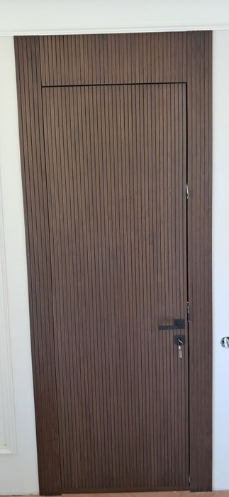 Установка межкомнатные дверей. Скрытые петли