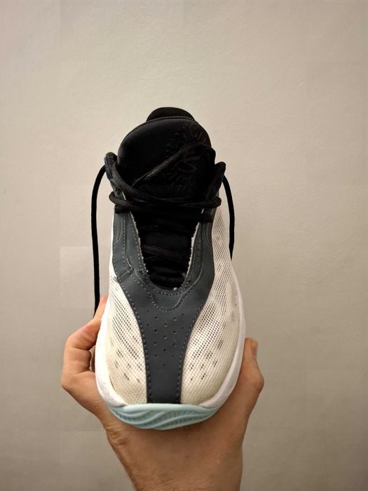 Adidasi Under Armour Curry