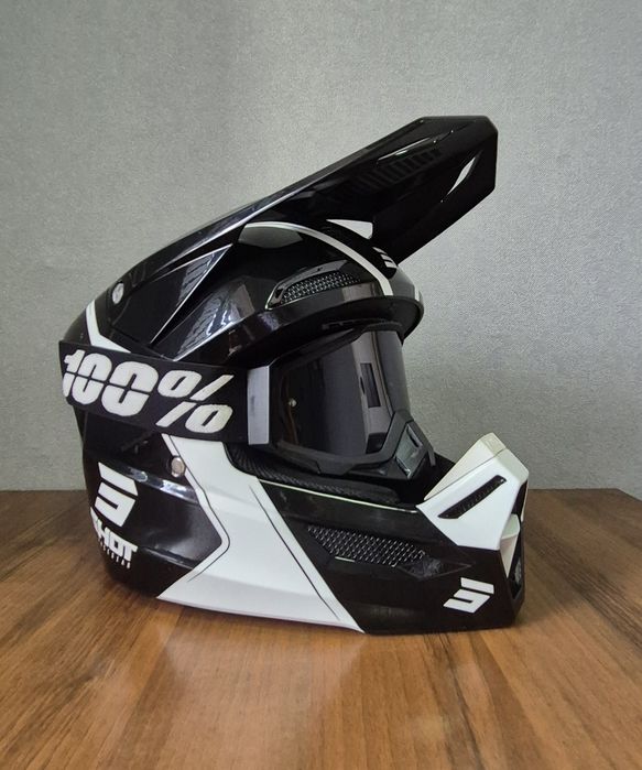 Кроссовый шлем SHOT original