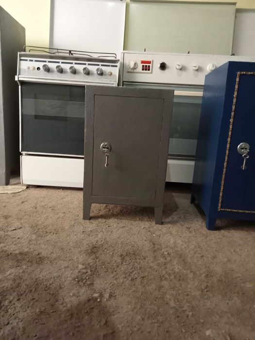 Сейфлар сотилади