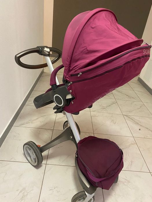 Продам коляску Stokke
