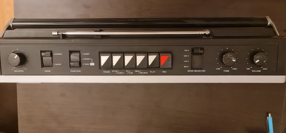 Radio casetofon Palladium 823