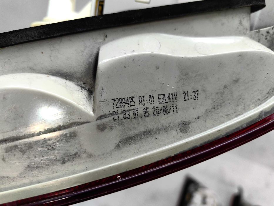 Оригинални стопове БМВ Е90  BMW E90 Facelift LCI