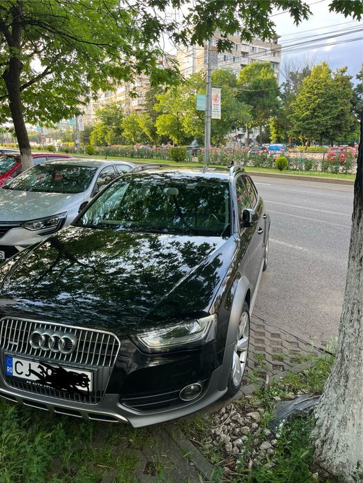 Audi A4 Aulroad b8