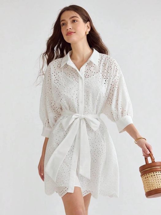 Рокля с английска бродерия