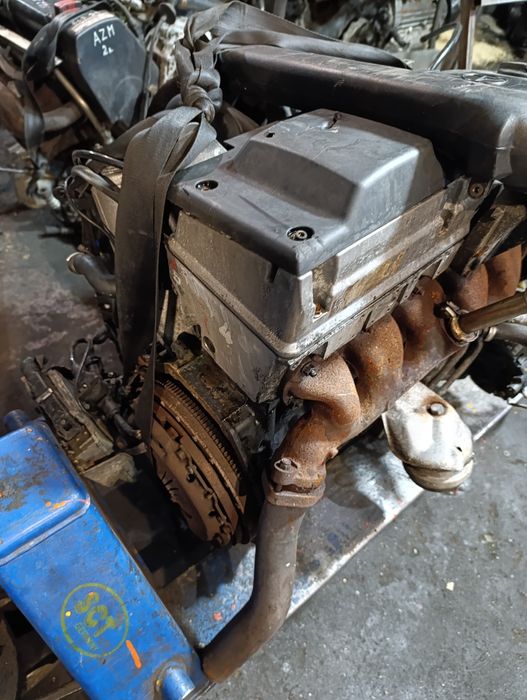 Двигатель на Мерседес OM605