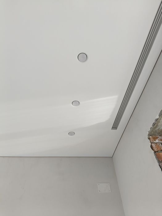 Натяжные потолки